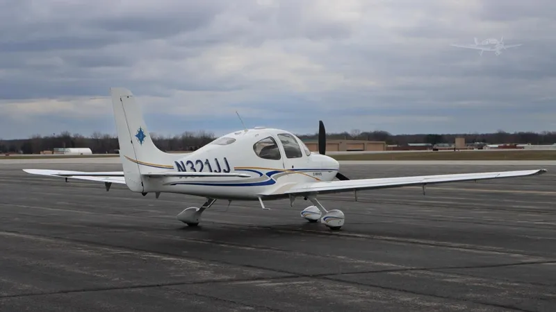 2004 Cirrus SR22 G2