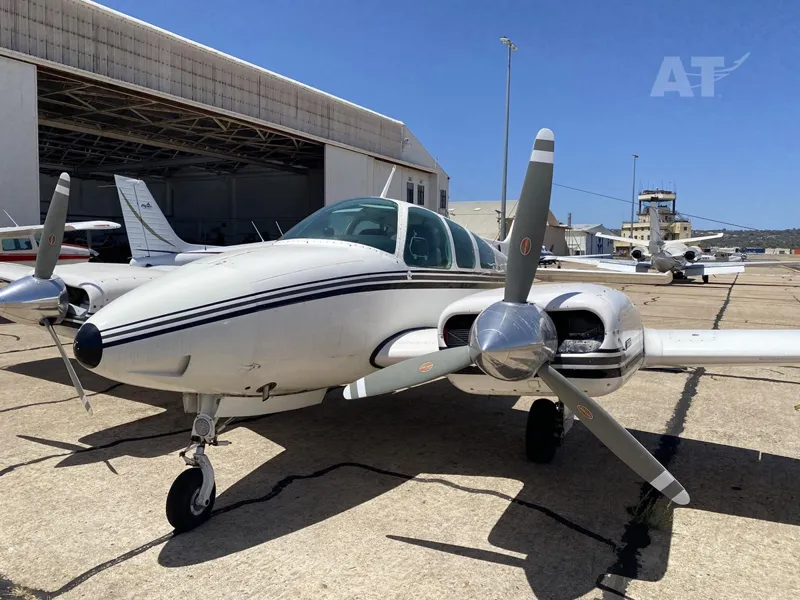 1975 Beechcraft B55