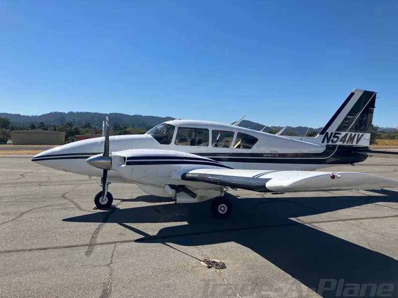 1976 Piper Aztec F