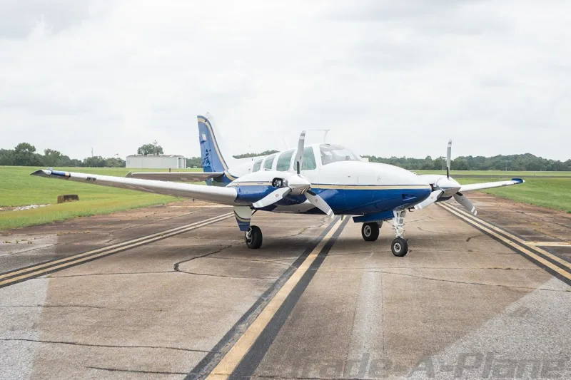 1972 Beechcraft 58 Baron