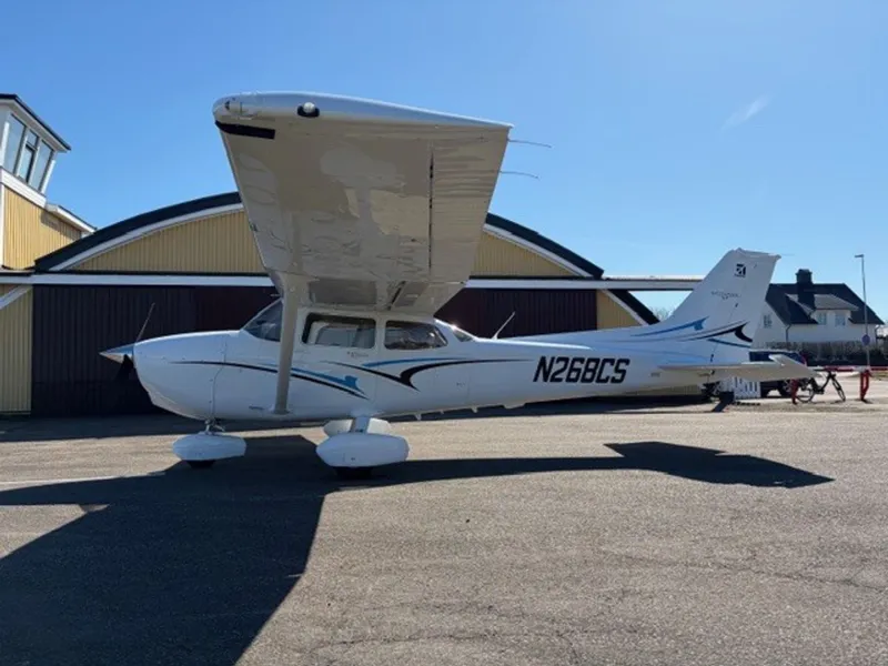 2013 Cessna 172S for sale