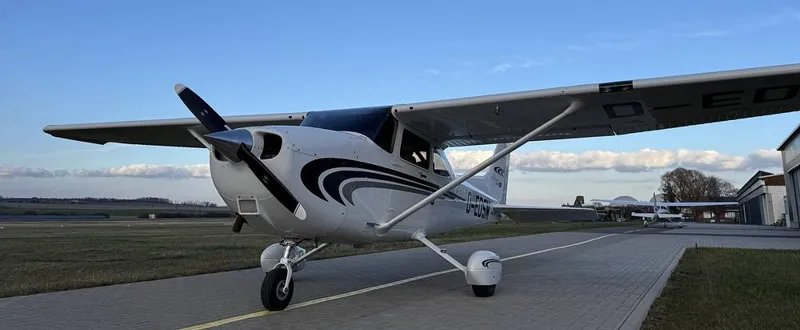 2000 Cessna 172 Skyhawk SP Diesel