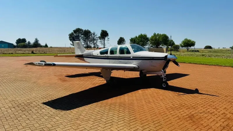 1989 Beechcraft Bonanza F33A for sale