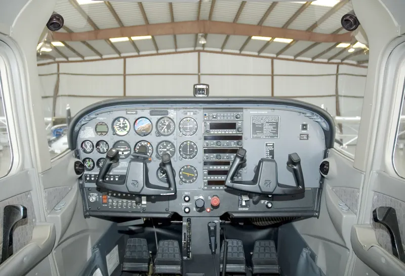 1998 Cessna 172 SP