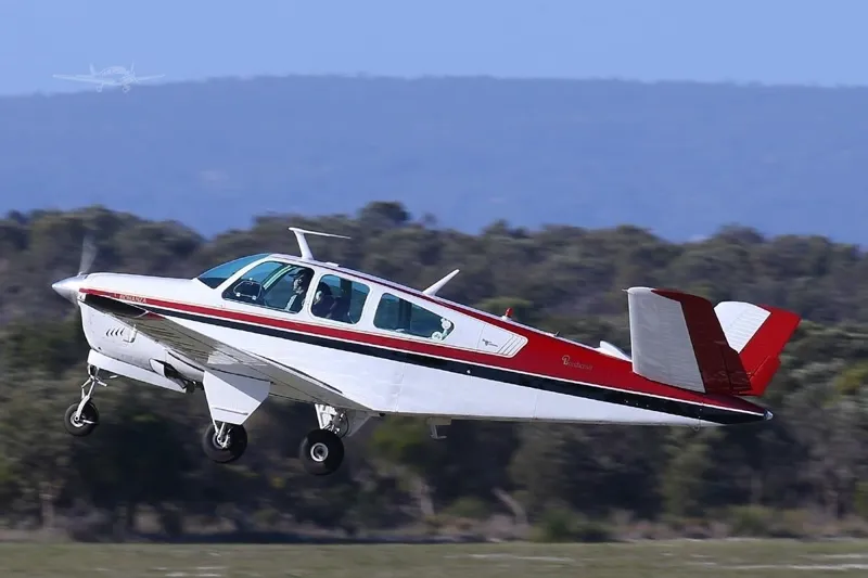 1968 Beechcraft V35
