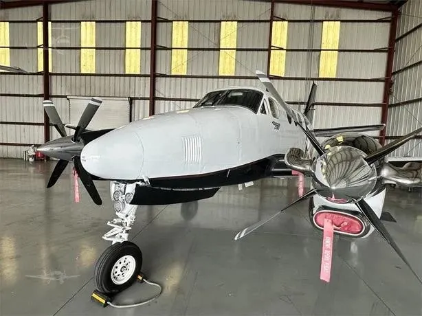 1999 Beechcraft King Air C90B for sale