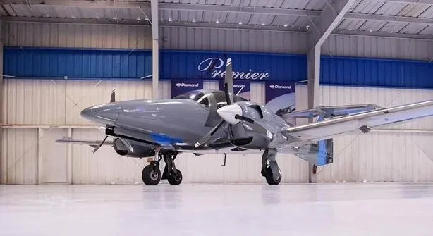 2021 Diamond DA-62