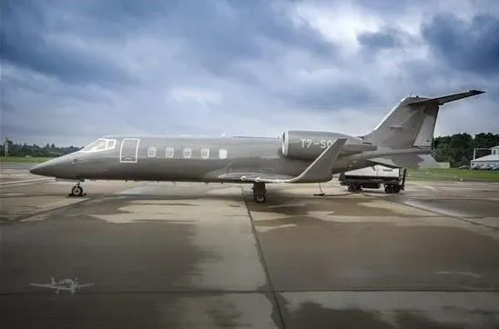 1999 Bombardier 60