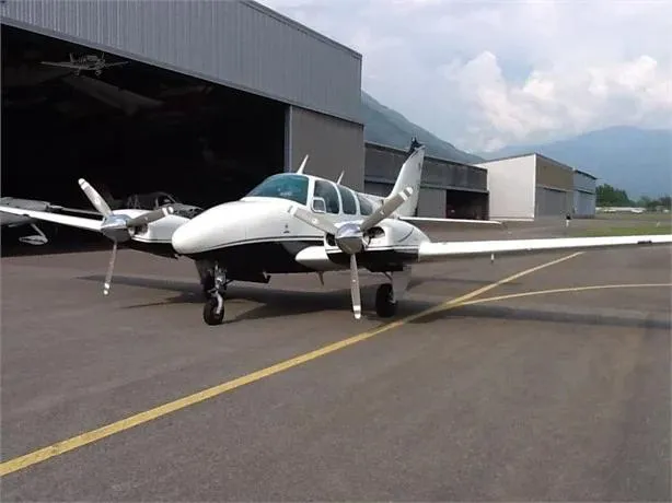 1968 Beechcraft B55