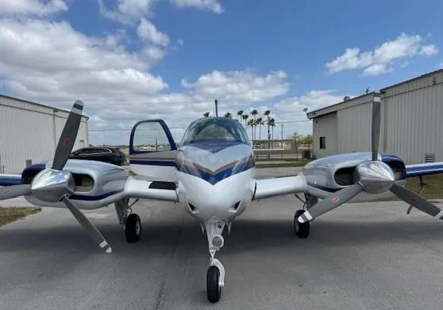 1965 Beechcraft B55