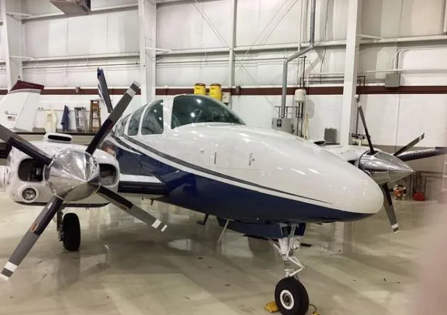 1981 Beechcraft 58 Foxstar Baron