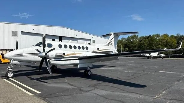 2001 Beechcraft King Air 350 for sale
