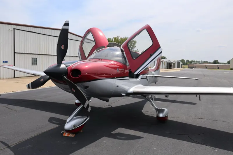 2014 Cirrus SR22T G5 GTS