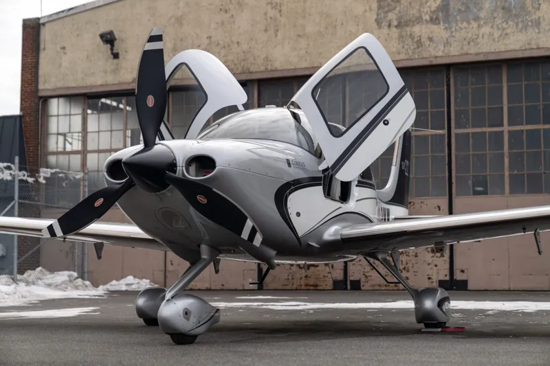 2013 Cirrus SR22 G5 GTS