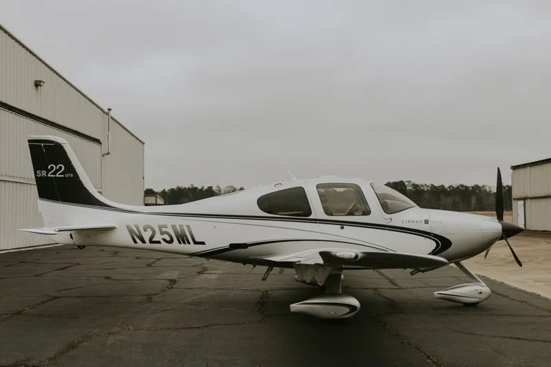 2005 Cirrus SR22 G2 GTS