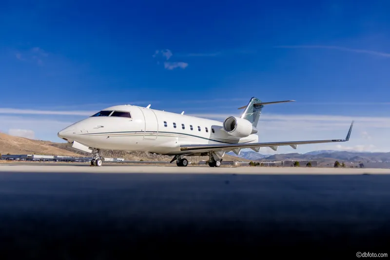 2001 Bombardier Challenger 604 for sale