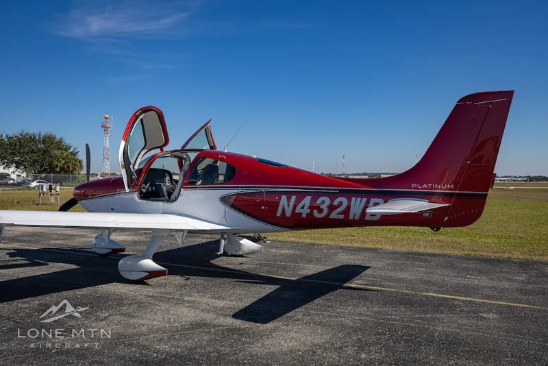 2022 Cirrus SR20 G6 GTS Premium
