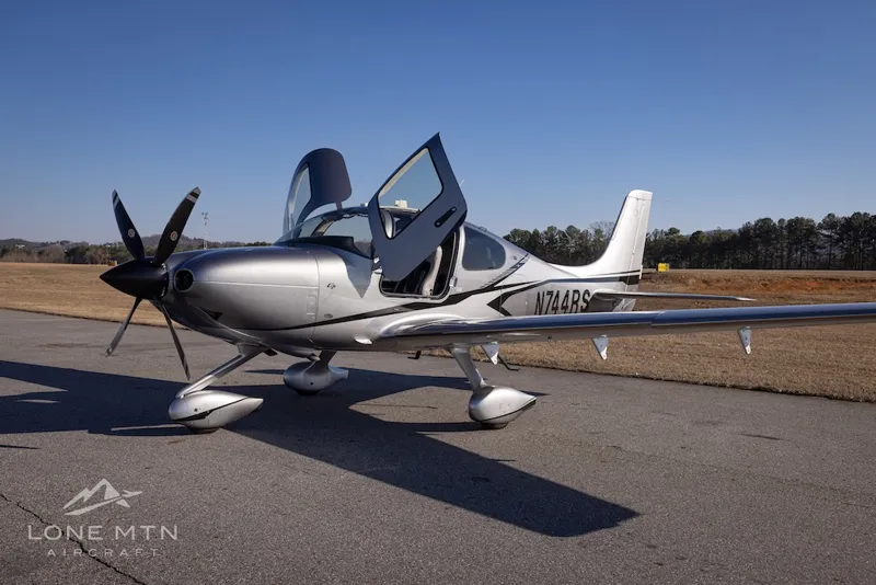 2025 Cirrus SR22T G7+ GTS