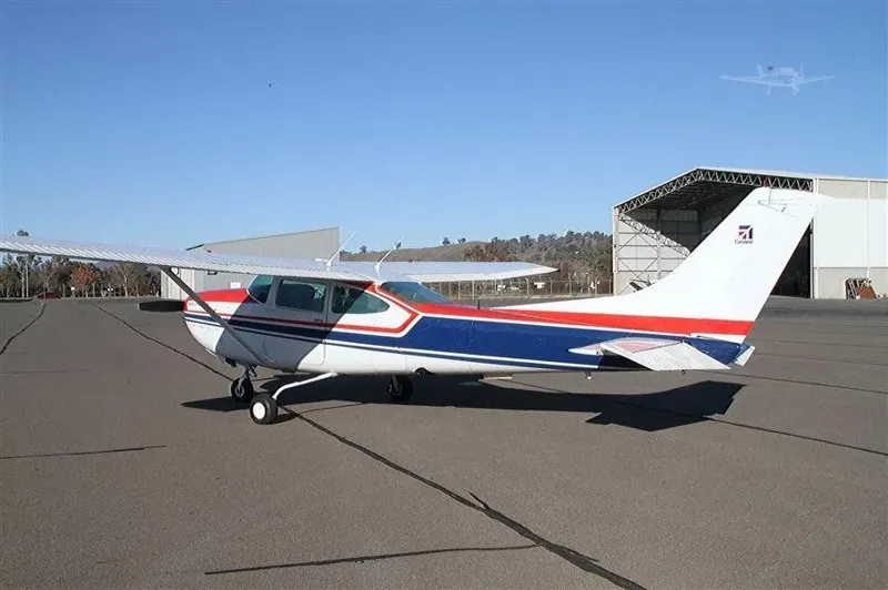 1978 Cessna R182