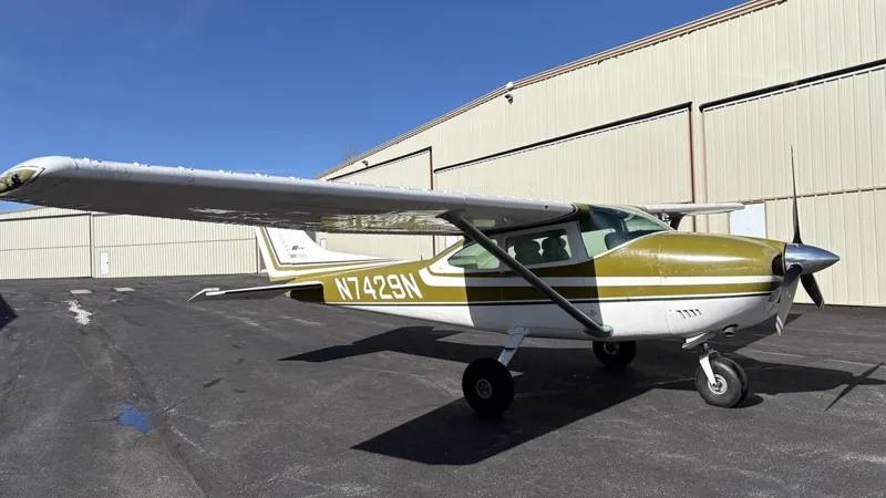 1974 Cessna 182P for sale