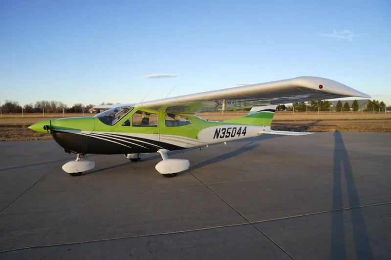 1975 Cessna 177