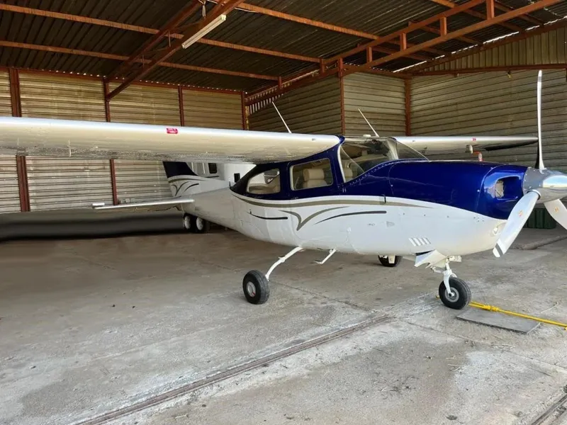 1975 Cessna 210L
