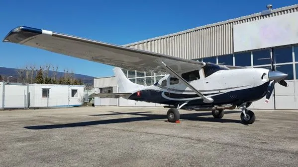2009 Cessna 206H for sale