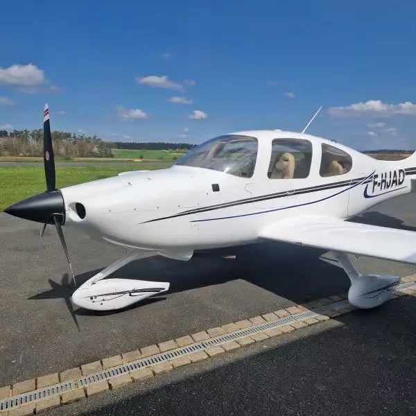 2001 Cirrus SR20