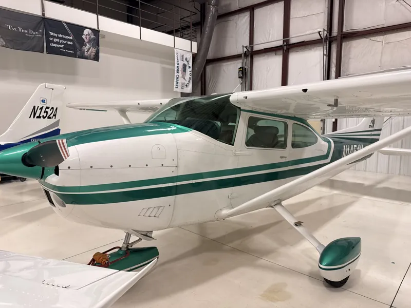 1975 Cessna 182P