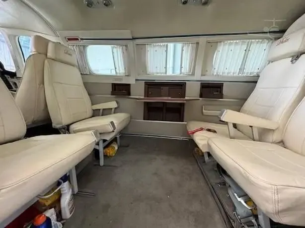 1976 Beechcraft B60 Turbine Duke