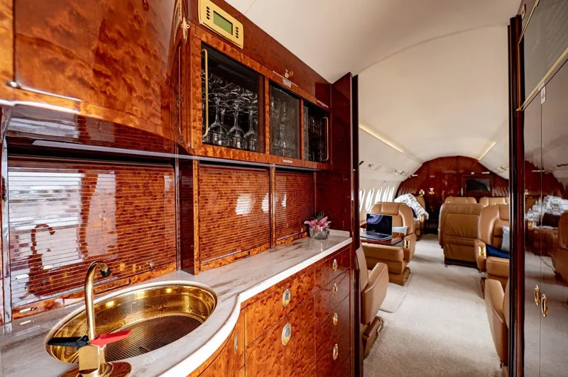 2004 Dassault Falcon 2000EX