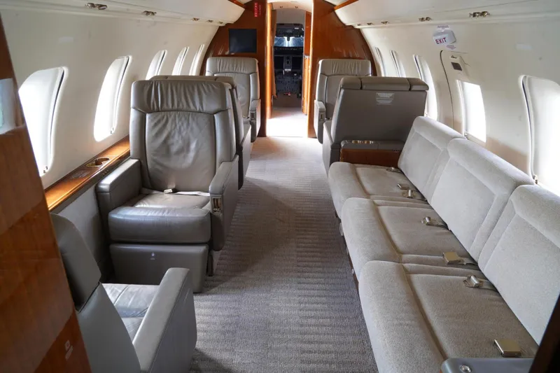 2010 Bombardier Challenger 605