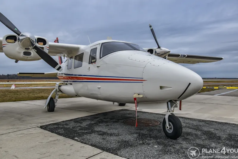 2011 Vulcanair P68-R