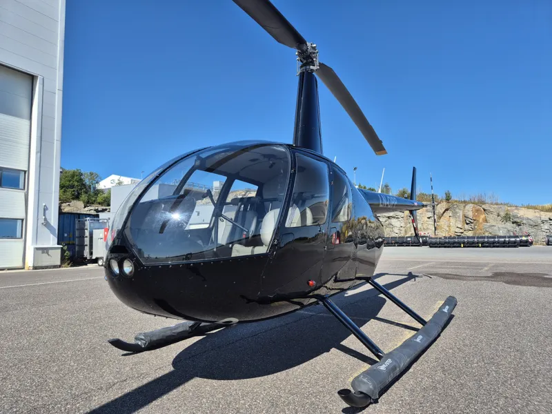 2004 Robinson R44 Clipper II