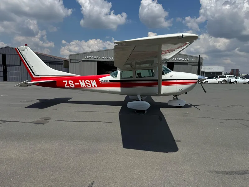 1963 Cessna 182