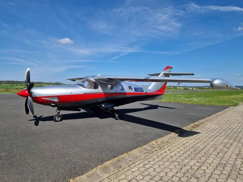 2013 Extra EA-500