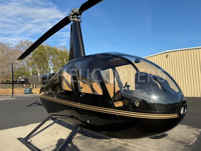 2018 Robinson R44 Raven 2 with AC Glass Autopilot