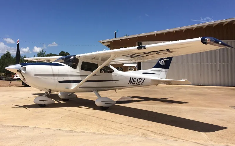 2003 Cessna 182