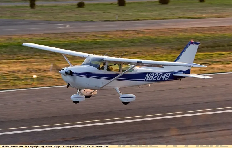 1982 Cessna 172P Skyhawk