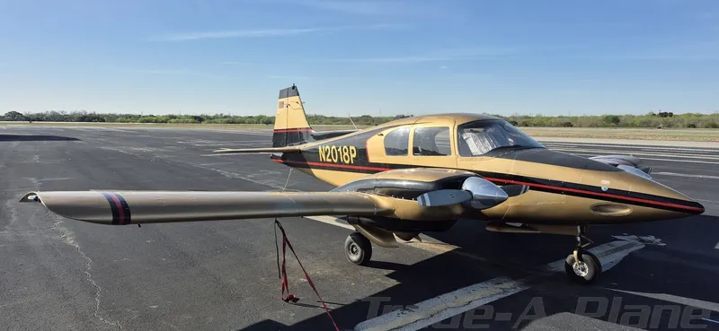 1956 Piper Apache