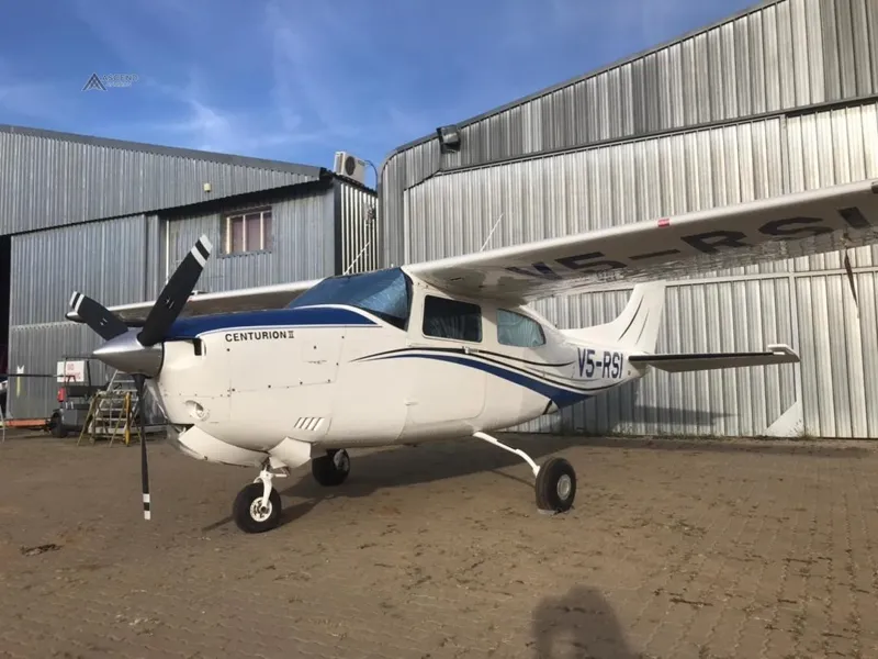 1981 Cessna 210