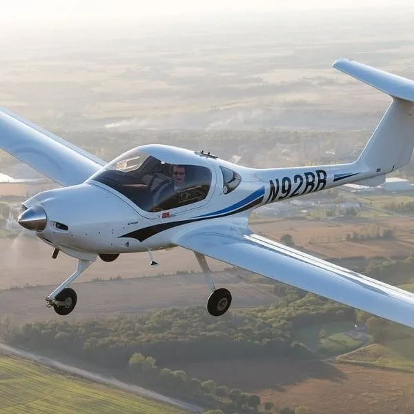 2023 Diamond DA20-C1
