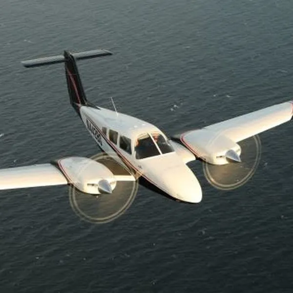 2023 Piper PA44 Seminole
