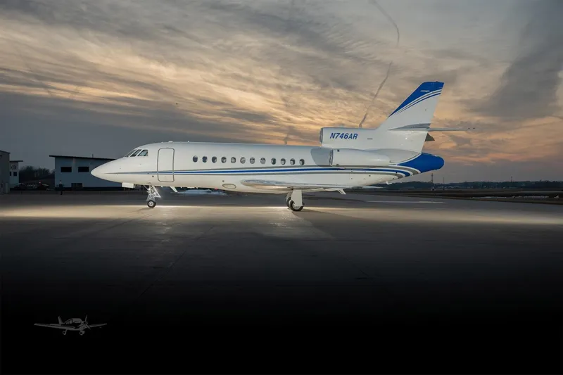 Dassault Falcon Jet 900B