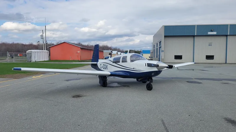 1977 Mooney M20J 201