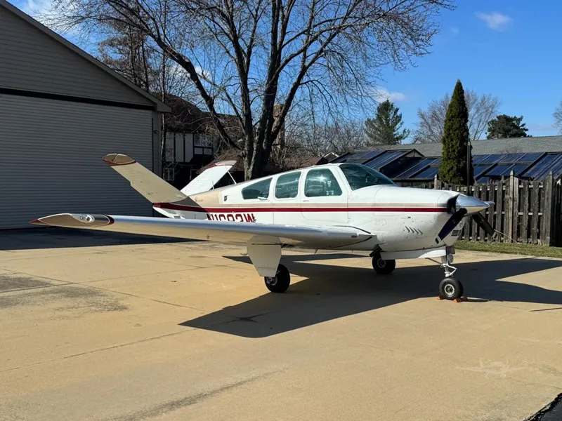 1972 Beechcraft V35B