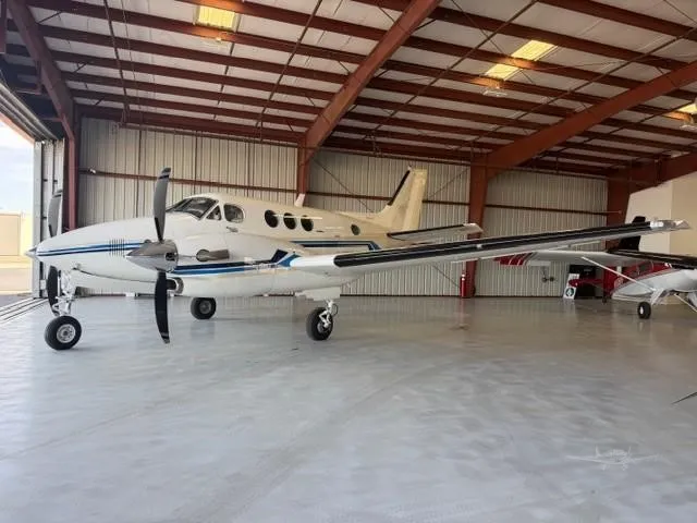 1988 Beechcraft C90A