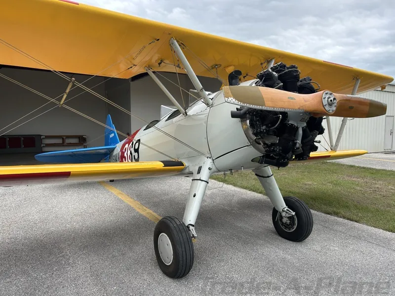 1942 Stearman E75