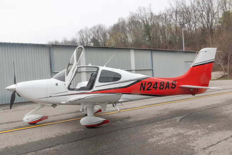 2017 Cirrus SR22 G6