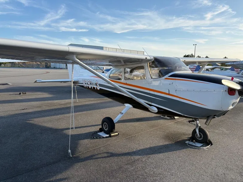 1976 Cessna 172N for sale